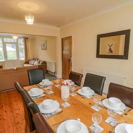 Holiday home 12 Holbeck Avenue Scarborough
