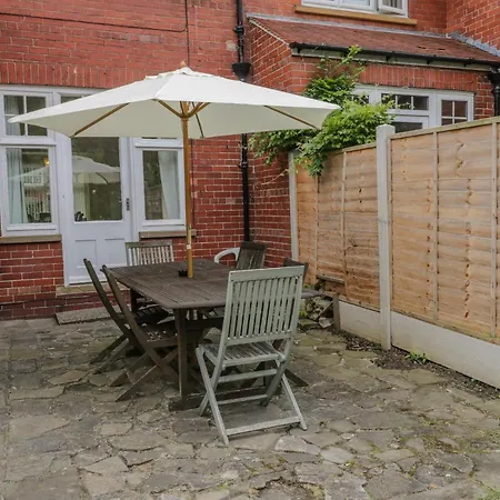 Holiday home 12 Holbeck Avenue